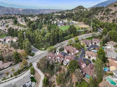 984 S Rim Crest Dr 7 , Anaheim, CA