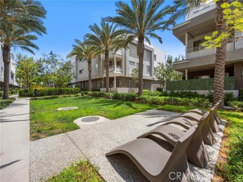 1874 S Westside 38 Drive, Anaheim, CA