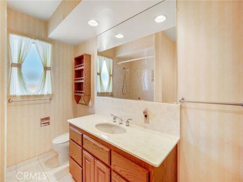 2070 S Eileen Drive, Anaheim, CA