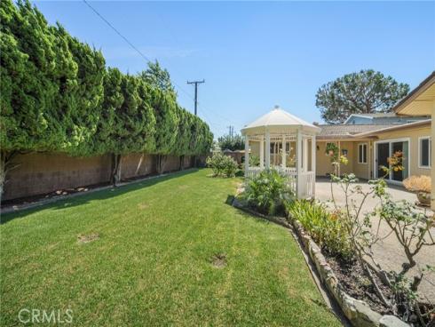 2070 S Eileen Drive, Anaheim, CA