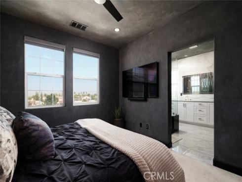 1090 N Anaheim Blvd 2 , Anaheim, CA