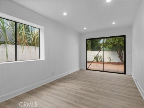 2122 W Chalet , Anaheim, CA