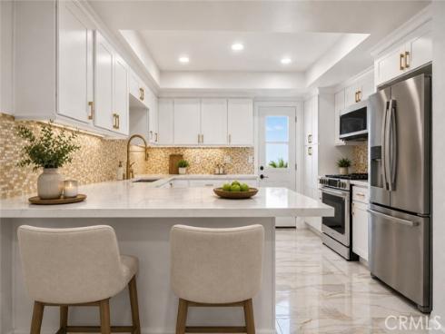 2122 W Chalet , Anaheim, CA