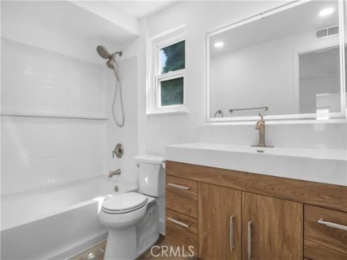 2122 W Chalet , Anaheim, CA