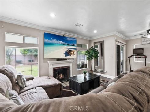 1313 E Merona Place, Anaheim, CA