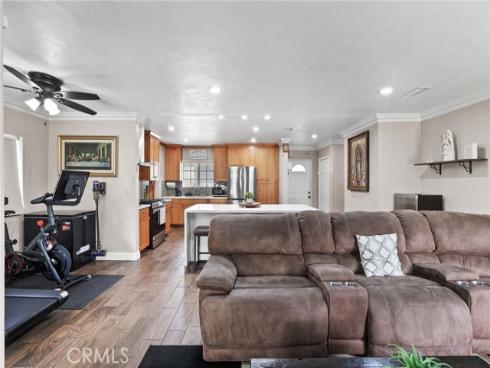 1313 E Merona Place, Anaheim, CA
