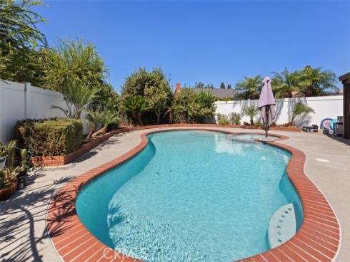 1823 N Budlong Circle, Anaheim, CA
