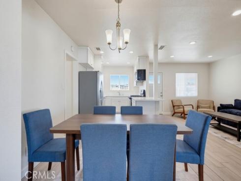 1403 E Florida , Anaheim, CA