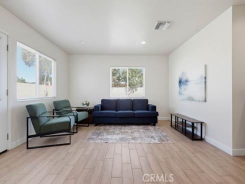 1403 E Florida , Anaheim, CA