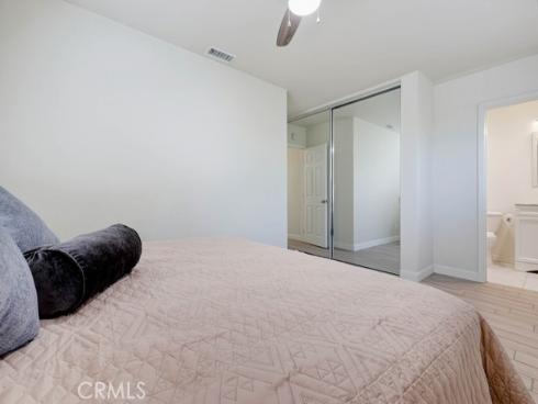 1403 E Florida , Anaheim, CA