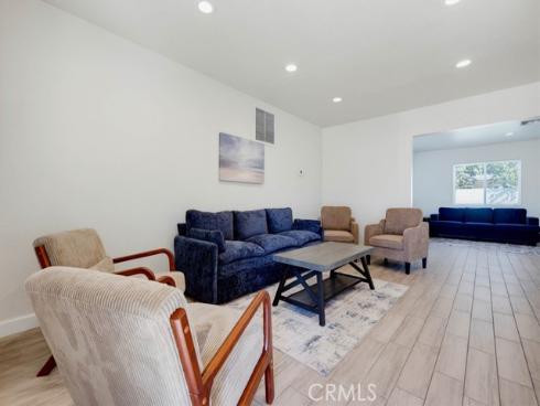 1403 E Florida , Anaheim, CA