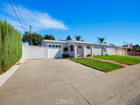 1403 E Florida , Anaheim, CA