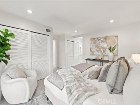 991 S Park Rim Circle, Anaheim, CA