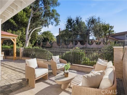 991 S Park Rim Circle, Anaheim, CA