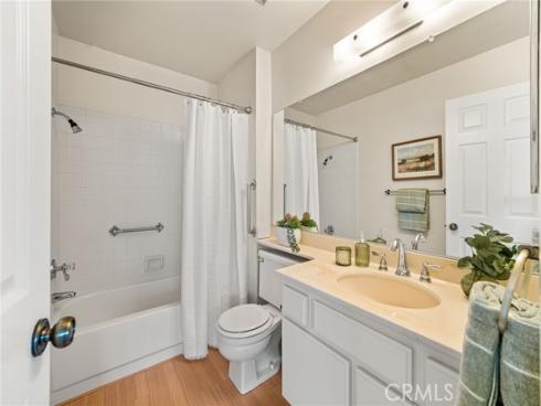 2650 W Meadowview Lane, Anaheim, CA