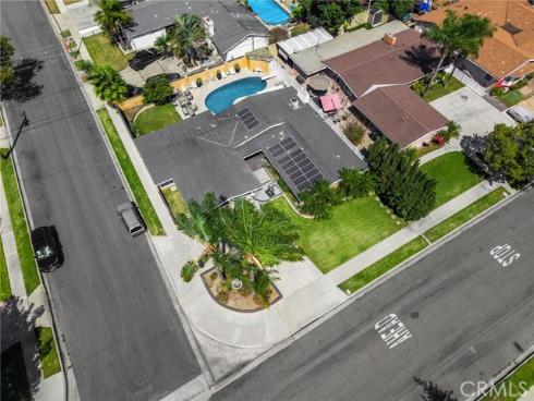 2113 W Niobe , Anaheim, CA