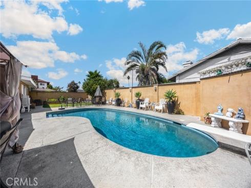 2113 W Niobe , Anaheim, CA