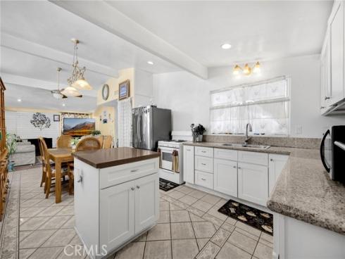 2113 W Niobe , Anaheim, CA