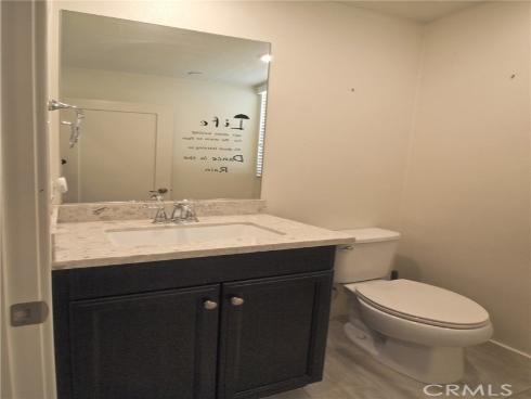 1581 E Lincoln , Anaheim, CA