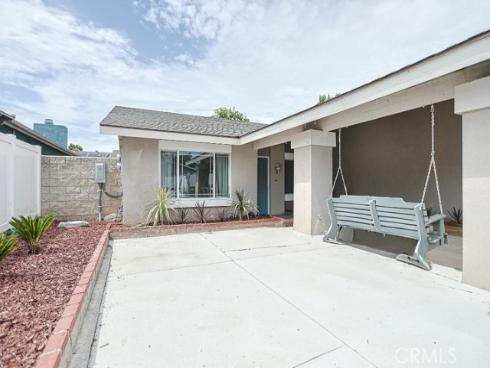 115 S La Paz , Anaheim, CA