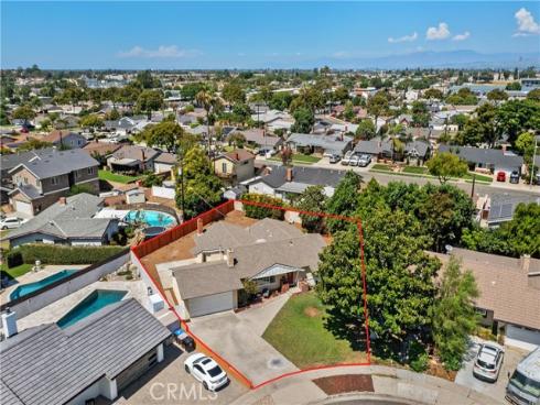 805 S Oakhaven , Anaheim, CA