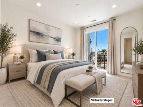 1095 N Harbor Blvd , Anaheim, CA