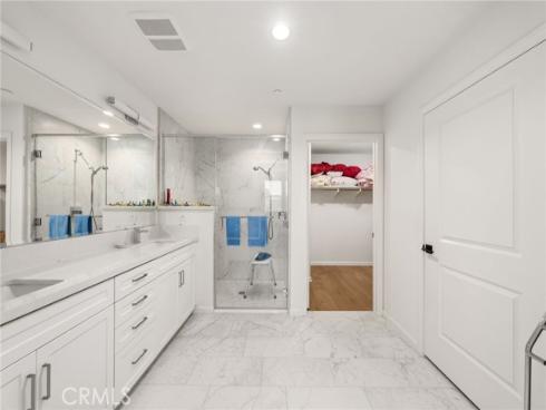 220 Buena Vida 301 Drive, Brea, CA