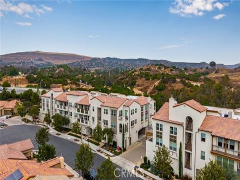 220 Buena Vida 301 Drive, Brea, CA