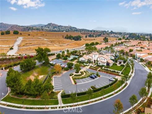 220 Buena Vida 301 Drive, Brea, CA