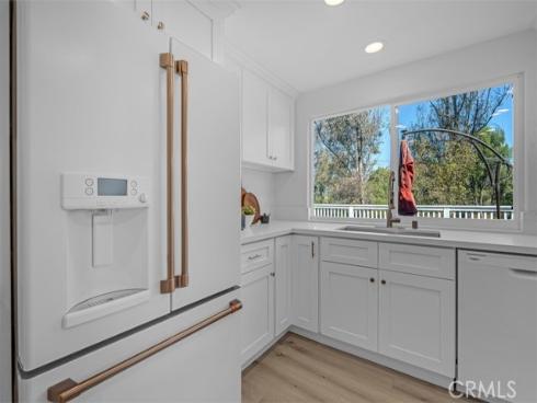 931  kings canyon   Road, Brea, CA