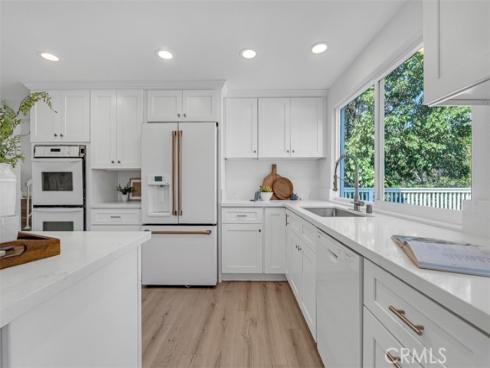 931  kings canyon   Road, Brea, CA