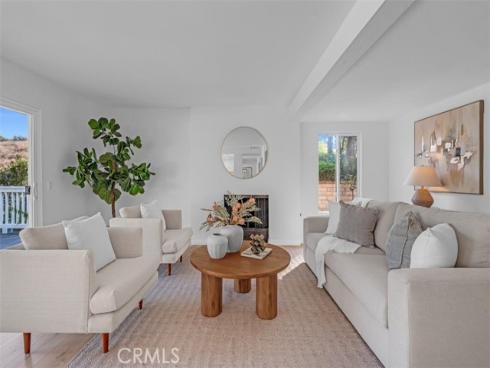 931  kings canyon   Road, Brea, CA