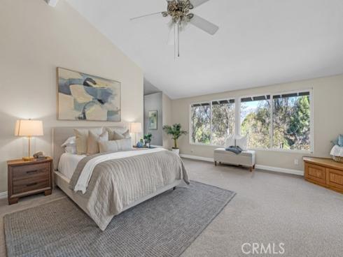 931  kings canyon   Road, Brea, CA