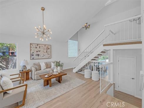 931  kings canyon   Road, Brea, CA