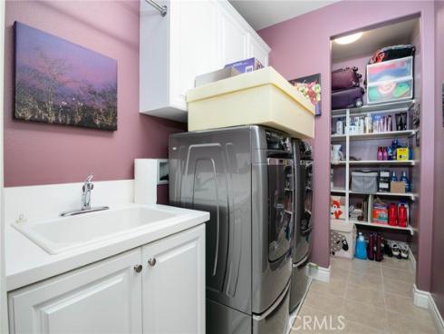 326 La Ventana Drive, Brea, CA