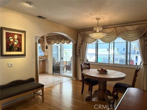 680 S Oakhaven Avenue, Brea, CA