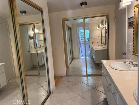 680 S Oakhaven Avenue, Brea, CA