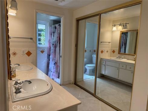 680 S Oakhaven Avenue, Brea, CA