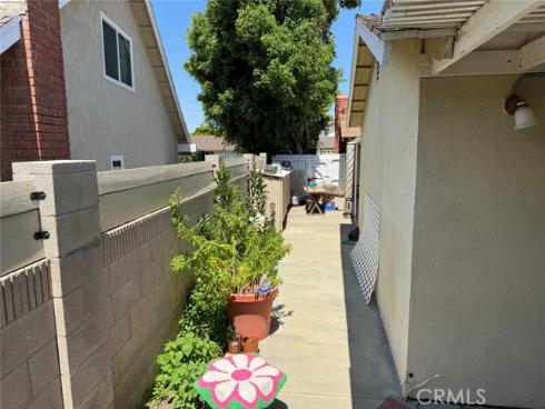 680 S Oakhaven Avenue, Brea, CA