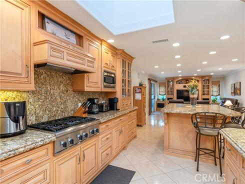 130 Mariposa Way , Brea, CA