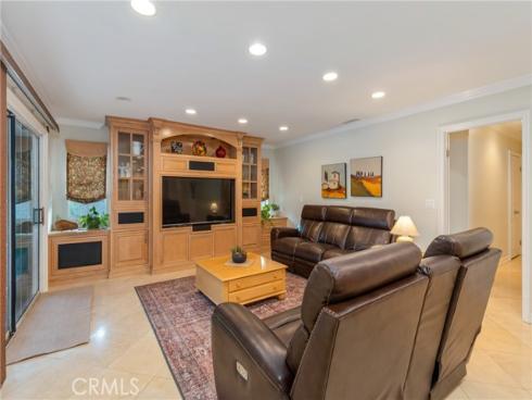 130 Mariposa Way , Brea, CA