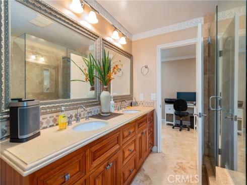 130 Mariposa Way , Brea, CA