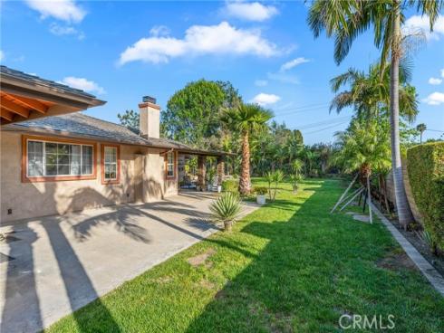 130 Mariposa Way , Brea, CA