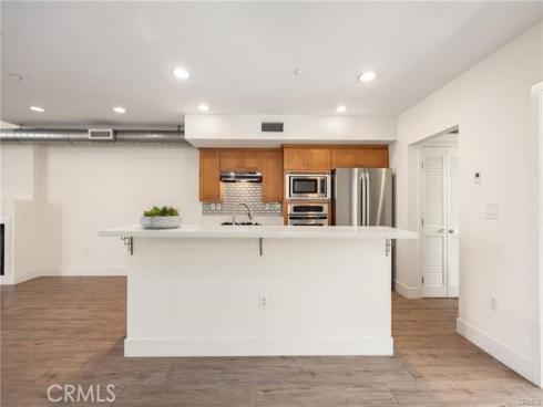 576 S Brea Boulevard, Brea, CA