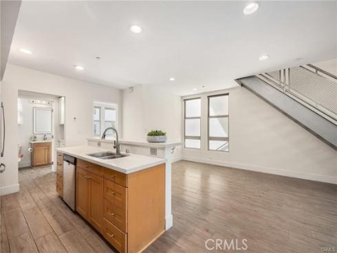 576 S Brea Boulevard, Brea, CA