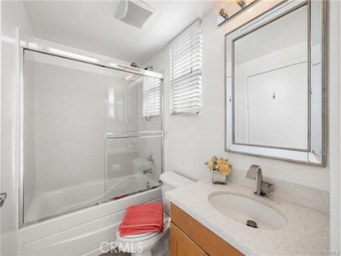 576 S Brea Boulevard, Brea, CA