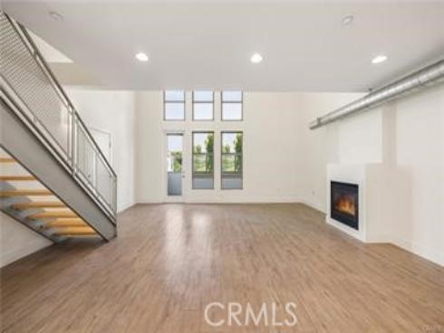 576 S Brea Boulevard, Brea, CA