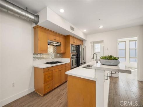 576 S Brea Boulevard, Brea, CA