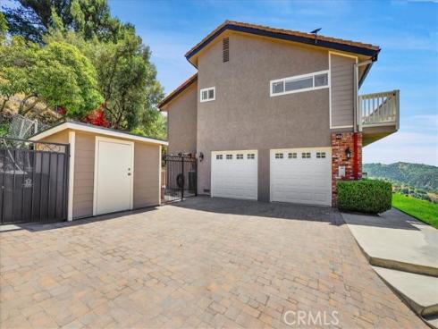 386  Olinda   Drive, Brea, CA
