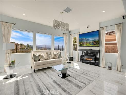 520 N Bardsdale Place, Brea, CA